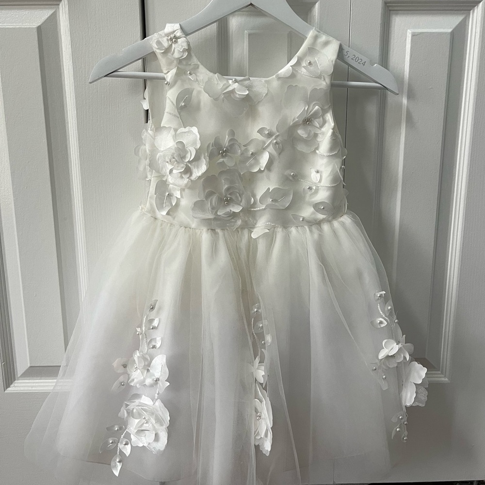 Size 6 Flower Girl Dress